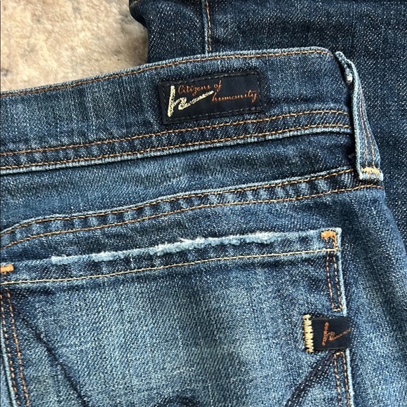 *Citizens Of Humanity lowrise Flare Leg Jeans Premium Denim - Picture 12 of 13